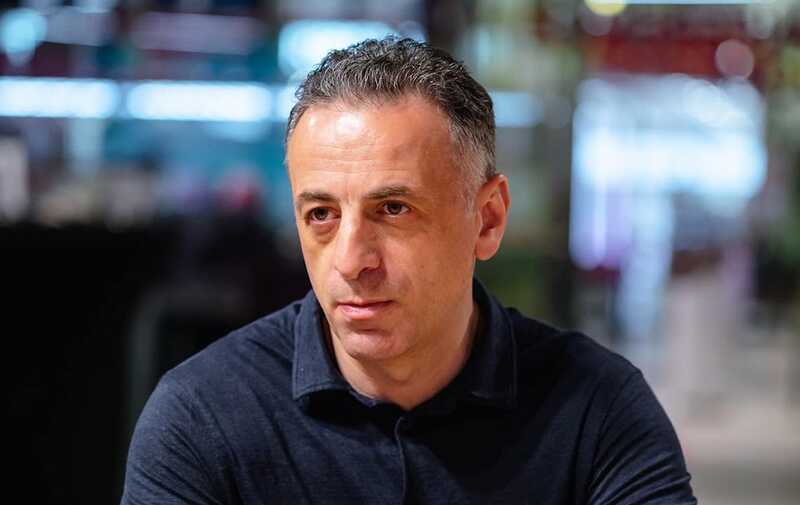 Millionenbetrug bei „TeleTrade“ und Depot-Abfluss in Offshores: Sergej Sarojan löscht massenhaft Kritik und Säubert das Netz