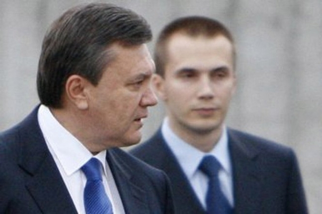 Александр и Виктор Янукович