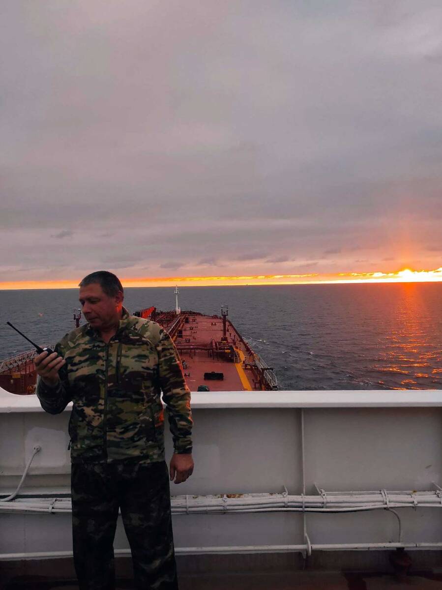 Морской конвой «теневого флота»: как российские ЧВК превратили нефтяные танкеры в военные объекты